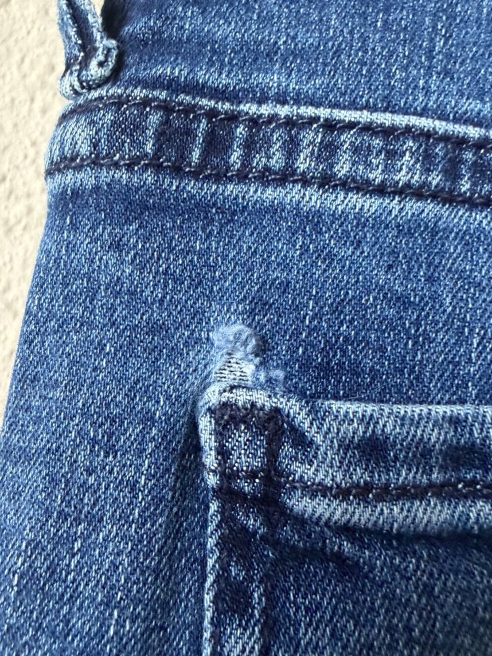 Mother The Weekender Fray Jeans Size 29 - Picture 7 of 11